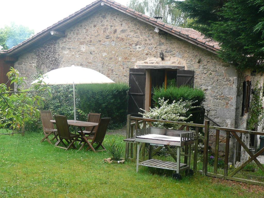 Chambres D'Hotes D'Antardieu Saint-Junien Szoba fotó